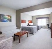 Green Mill Village Hotel & Suites, BW Signature Collection hotel detail image 7