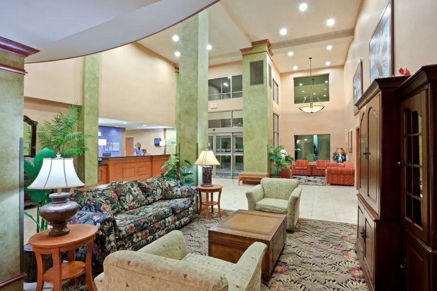 Triple Play Resort Hotel & Suites hotel detail image 6