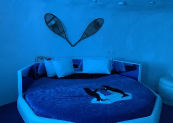Designer Inn & Suites hotel thumbnail 8