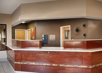 Americas Best Value Inn & Suites Bastrop hotel thumbnail 2