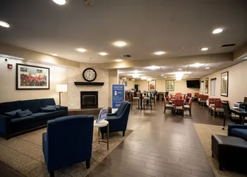 Comfort Inn & Suites Paw Paw hotel thumbnail 7