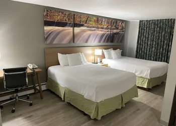 Days Inn by Wyndham Alpena hotel thumbnail 5