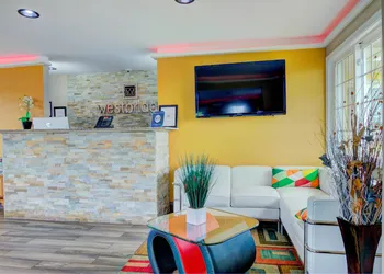 Westbridge Inn and Suites hotel thumbnail 7