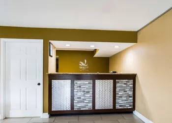 Quality Inn Indianola hotel thumbnail 5