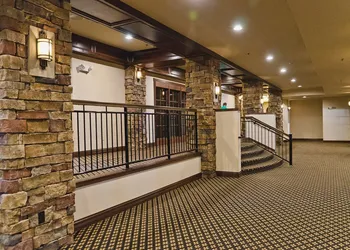 The Lodge at Old Kinderhook Golf Resort hotel thumbnail 2