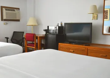 SureStay by Best Western Glendive Yellowstone River hotel thumbnail 8