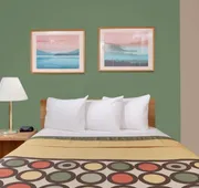 Super 8 by Wyndham Marshall hotel detail image 5