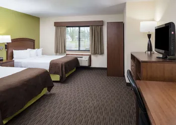 AmericInn by Wyndham Wahpeton hotel thumbnail 6