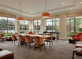 Hilton Garden Inn Stony Brook hotel thumbnail 3