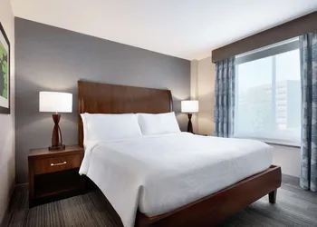 Hilton Garden Inn Stony Brook hotel thumbnail 8