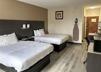 Quality Inn Hazlehurst hotel thumbnail 6
