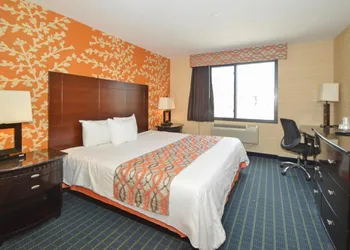 Corona Hotel hotel thumbnail 7