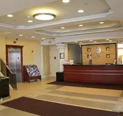 Comfort Inn & Suites LaGuardia Airport hotel detail image 5