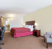 Days Inn by Wyndham Reidsville hotel detail image 5