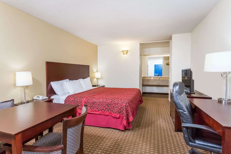 Days Inn by Wyndham Reidsville hotel detail image 6