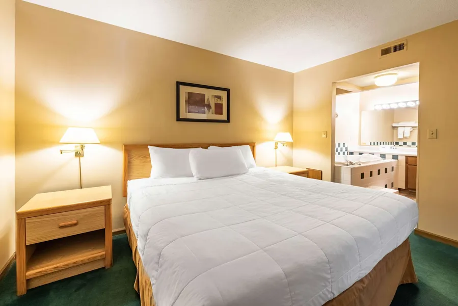 Americas Best Value Inn & Suites St. Marys hotel detail image 6