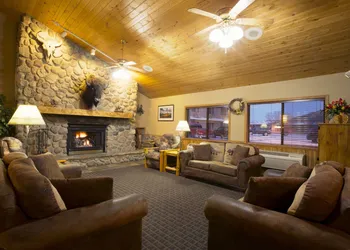 AmericInn by Wyndham Medora hotel thumbnail 2