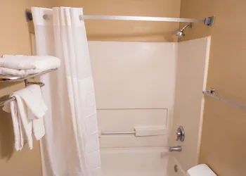 Super 8 by Wyndham Belen NM hotel thumbnail 6