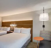 Holiday Inn Express Columbus South - Obetz by IHG hotel detail image 4