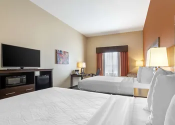 Best Western Plus Longhorn Inn & Suites hotel thumbnail 4