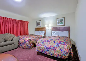 Whispering Pines by Hotel O Whitestone VA hotel thumbnail 5