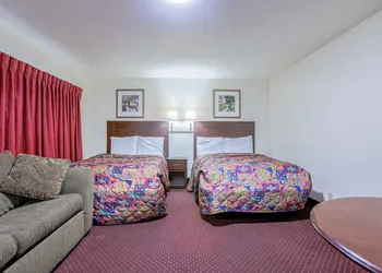 Whispering Pines by Hotel O Whitestone VA hotel thumbnail 7