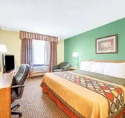 Super 8 by Wyndham McKinney/Plano Area hotel detail image 3