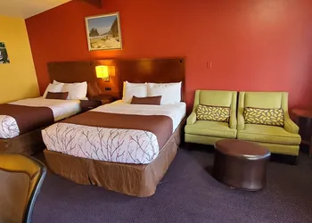 Olympic Inn & Suites hotel thumbnail 8