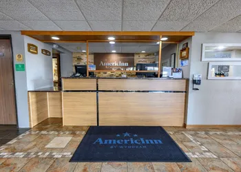AmericInn by Wyndham Monroe hotel thumbnail 3