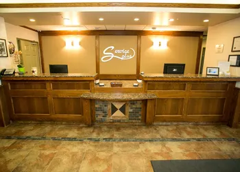 Service Plus Inns & Suites Drayton Valley hotel thumbnail 2