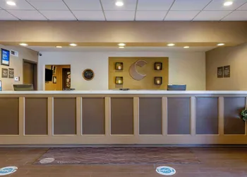 Comfort Inn & Suites Raphine - Lexington near I-81 and I-64 hotel thumbnail 5