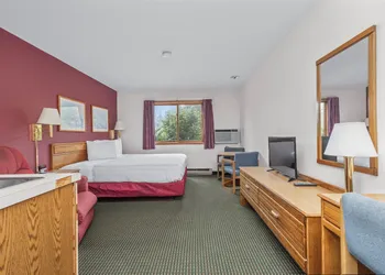 Wautoma Inn by OYO Near Airport WI 73 hotel thumbnail 6