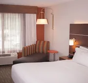 Holiday Inn Express Hotel & Suites by IHG hotel detail image 7