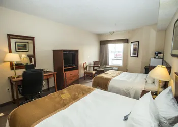 Lakeview Inns & Suites - Chetwynd hotel thumbnail 5