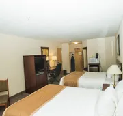 Lakeview Inns & Suites - Chetwynd hotel detail image 7