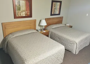 BCMInns Lloydminster hotel thumbnail 6