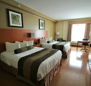 Quality Inn & Suites hotel detail image 5