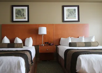 Quality Inn & Suites hotel thumbnail 8