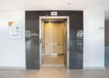 Quality Inn hotel thumbnail 5