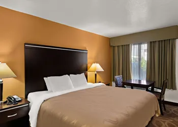 Quality Inn Saint George South Bluff hotel thumbnail 7