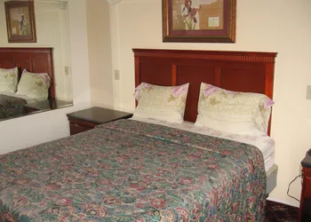 Royal Inn Motel Long Beach hotel thumbnail 6