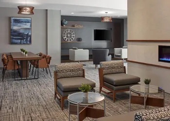 Courtyard by Marriott Mississauga - Airport Corporate Centre West hotel thumbnail 2