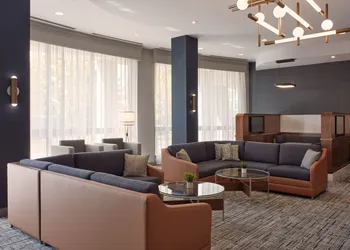 Courtyard by Marriott Mississauga - Airport Corporate Centre West hotel thumbnail 3