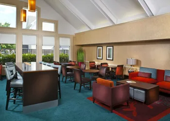 Sonesta ES Suites Birmingham Homewood hotel thumbnail 3