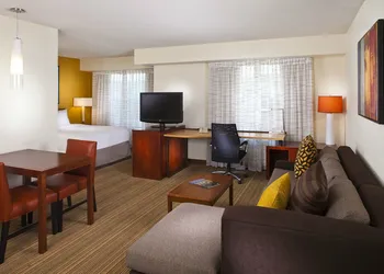 Sonesta ES Suites Birmingham Homewood hotel thumbnail 4