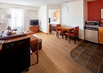 Sonesta ES Suites Birmingham Homewood hotel thumbnail 5
