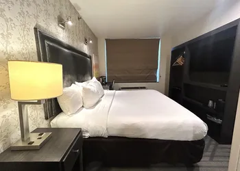 Times Square West Hotel, BW Signature Collection hotel thumbnail 2