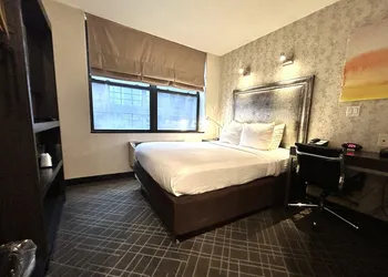 Times Square West Hotel, BW Signature Collection hotel thumbnail 7