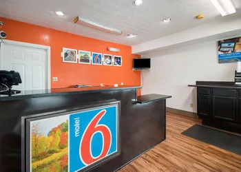 Motel 6 Parkersburg, WV hotel thumbnail 4