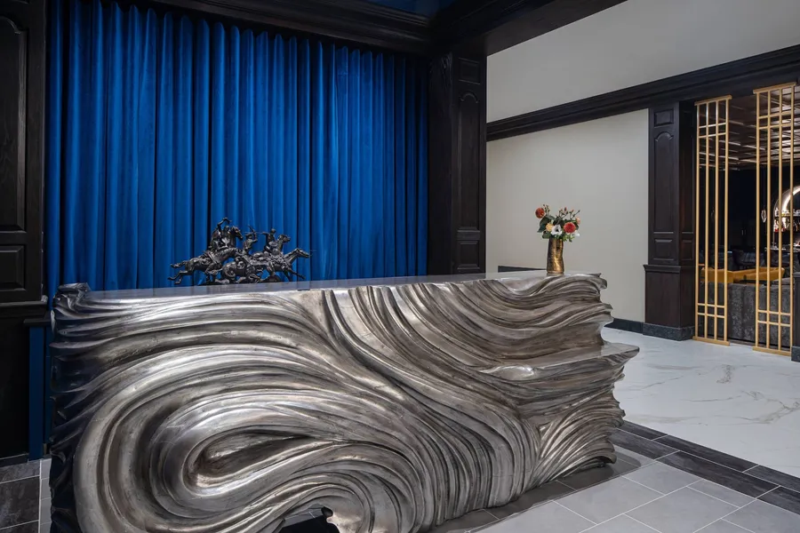 The Drake Oak Brook, Autograph Collection hotel detail image 2